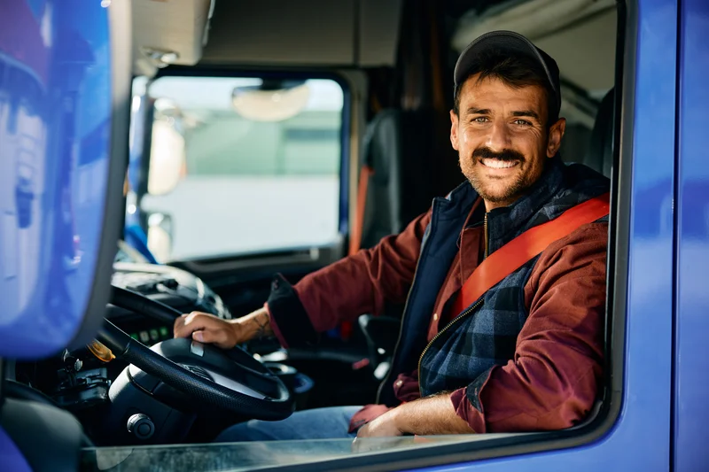 smiling-man-driving-commercial-truck-eurocruitment
